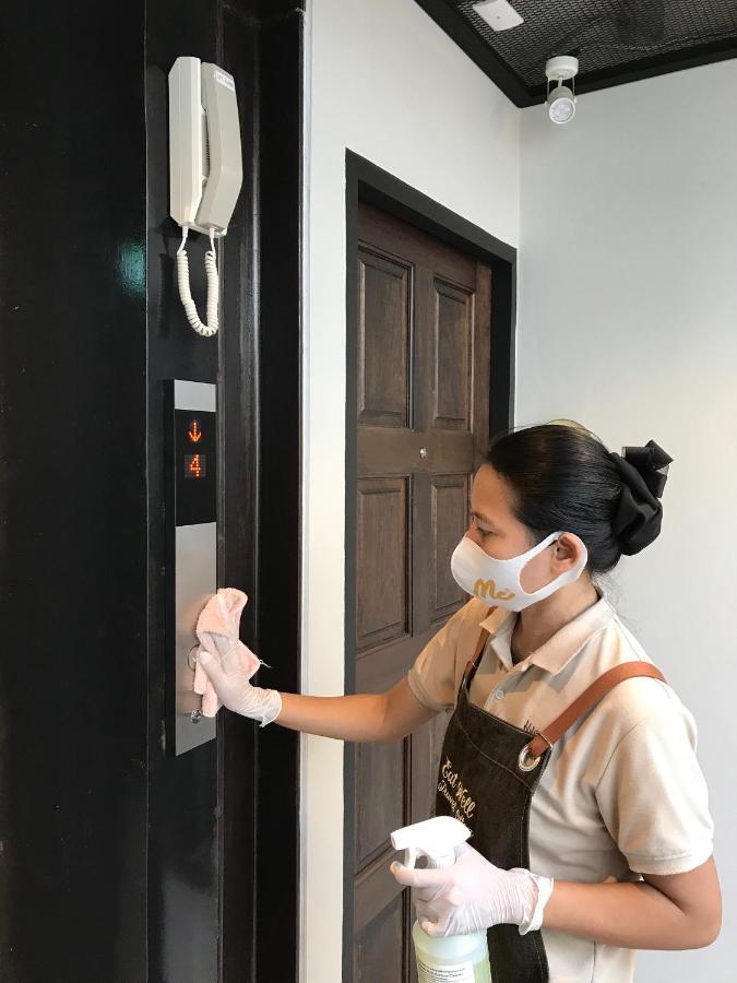 Foodotel Bangkok Exterior photo