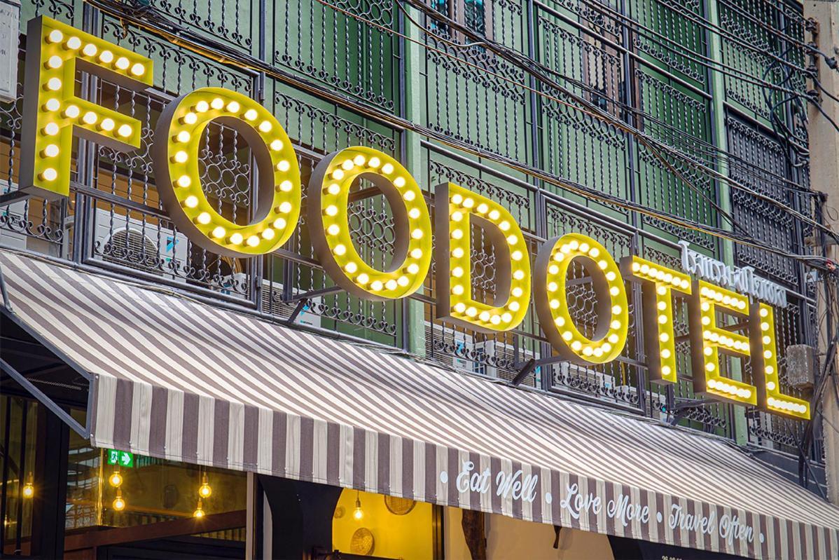 Foodotel Bangkok Exterior photo