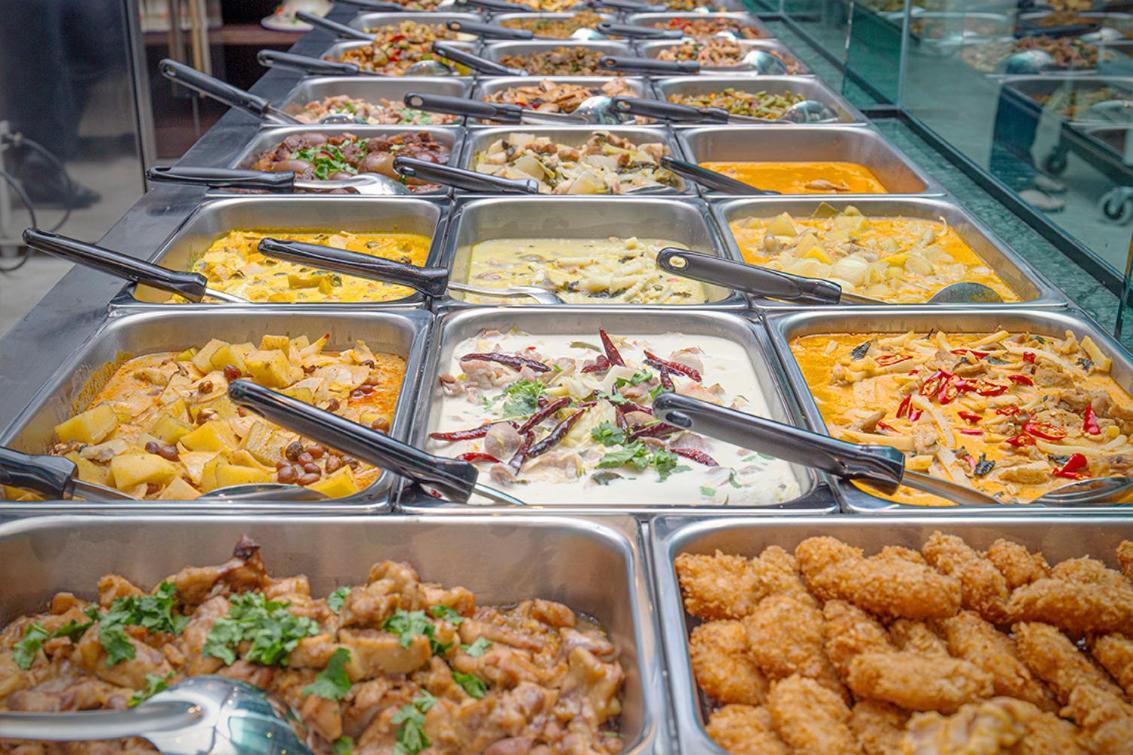 Foodotel Bangkok Exterior photo