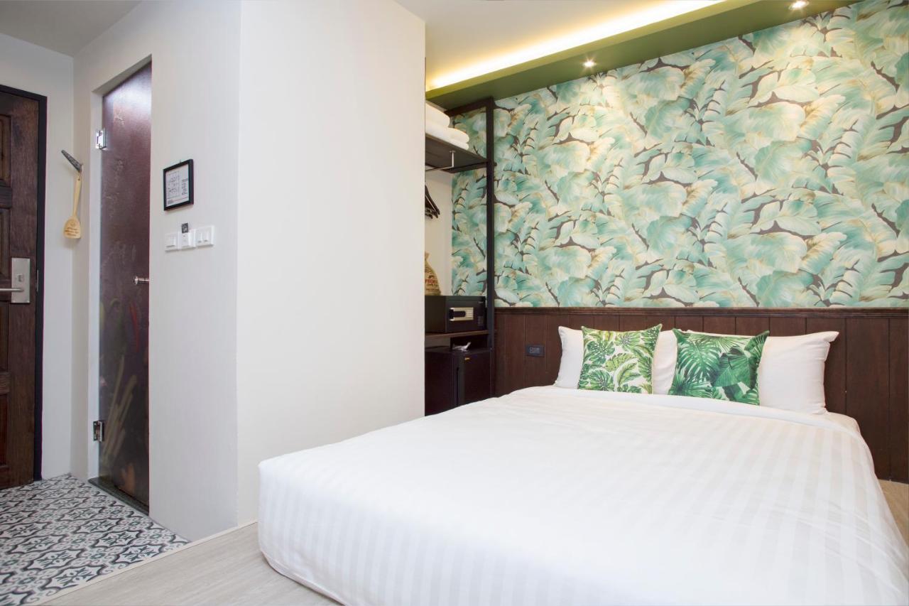 Foodotel Bangkok Exterior photo